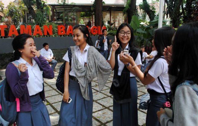 Program Beasiswa ke PTN Terhenti Program Beasiswa ke PTN Terhenti