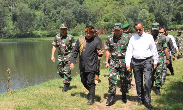 Terapkan Efek Jera Bagi Pembuang Sampah