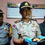 Diduga Makan Ayam Suwir Puluhan Warga Keracunan