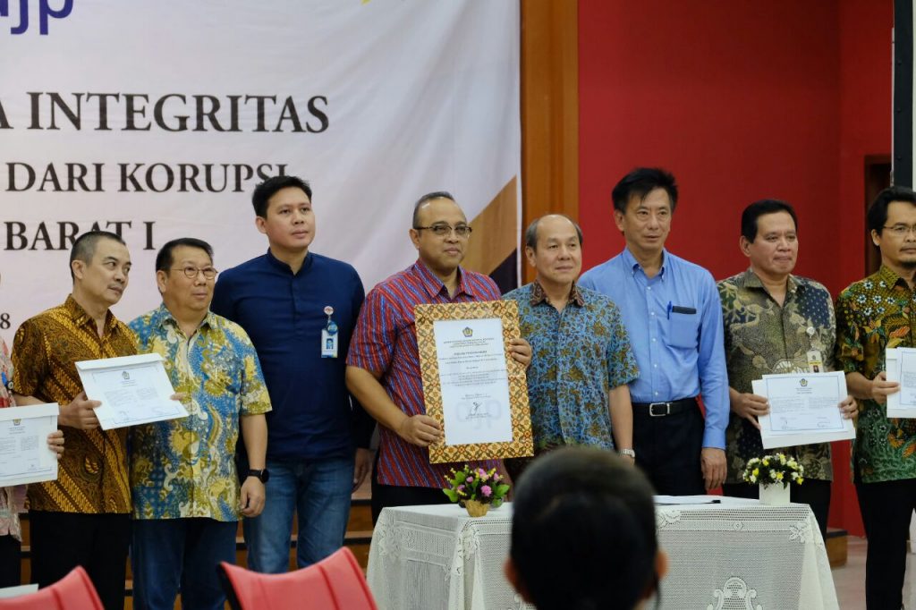 Kanwil Pajak Jabar I Canangkan Zona Integritas