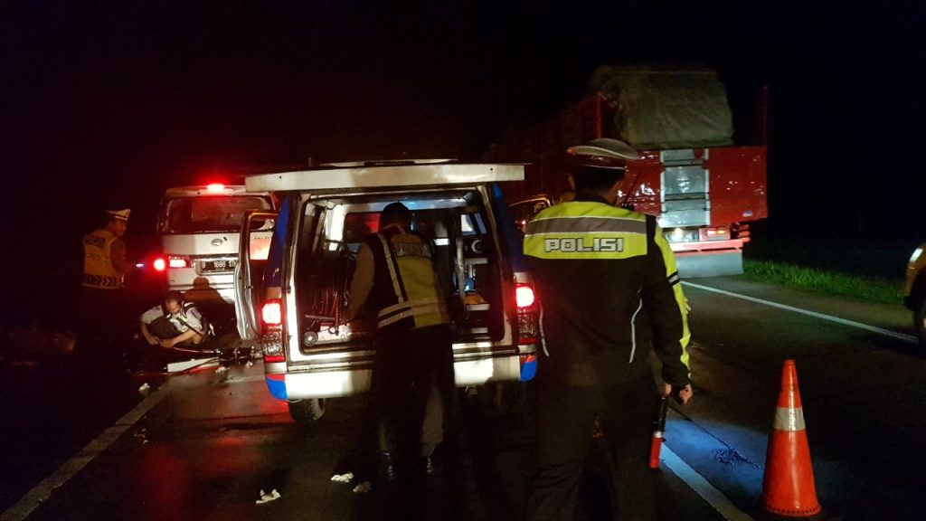 Akibat Ngantuk Enam Orang Tewas di Cipali