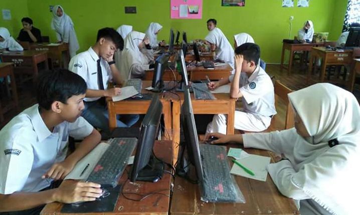 Pelaksanaan UNBK Masih Rancu, Kadisdik dan Kabid SMP Beda Data