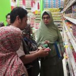 Lakukan Sidak Makanan Kaleng