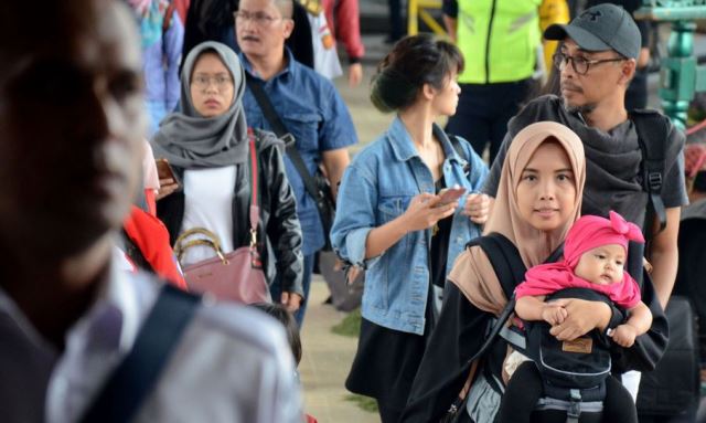 Opsi Menambah Cuti Bersama Menguat Opsi Menambah Cuti Bersama Menguat