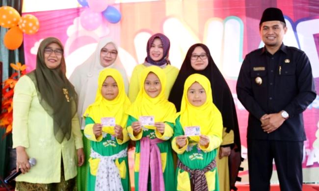 Serahkan KIA ke Siswa