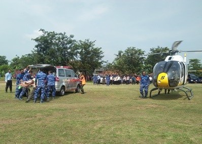 Lanud Suryadarma Simulasi Bantuan dan Evakuasi Korban