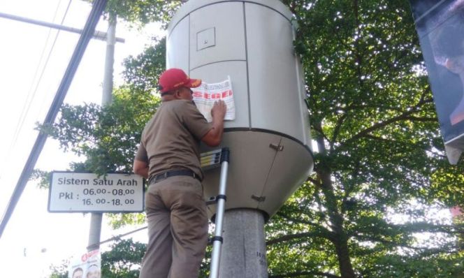 15 Tiang MCP Disegel