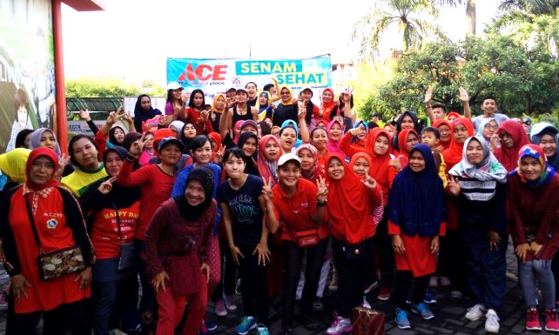 Gelar Senam Sehat Agar Lebih Dekat Dengan Konsumen