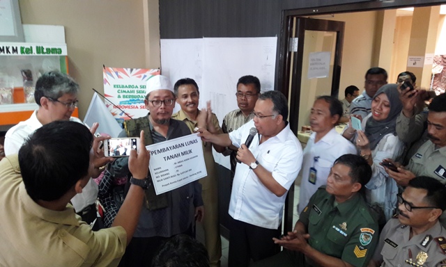 Tanah Warga Mulai Dibebaskan