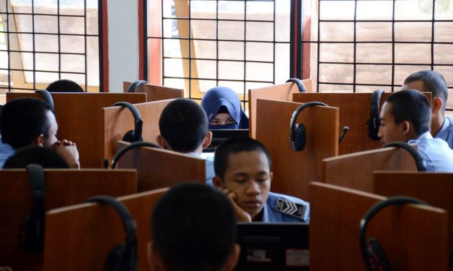 Hari Pertama Tanpa Kendala