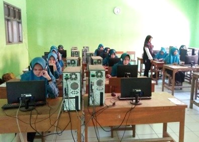 UNBK SMK Darul Ma`arif Berlangsung Lancar