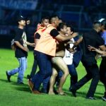 Berakhir Rusuh, Jidat Gomez Berdarah