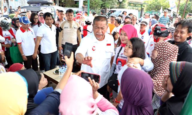 Demiz Soroti Warga Terdampak BIJB