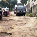 Akses Jalan ke Pemkab Rusak 