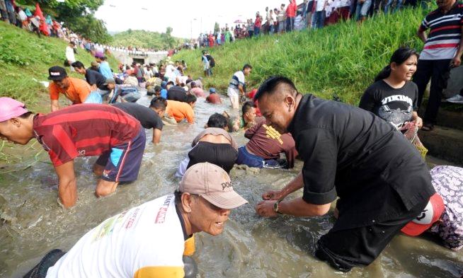 Ikut Ngobeng, Kang Hasan Paparkan Program Imah Rempeg