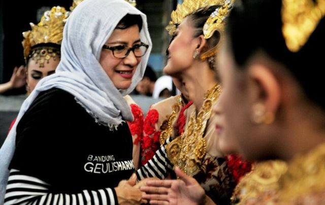 Nurul Arifin Meniti Karir Aktris Hingga Popular di Politik nurul