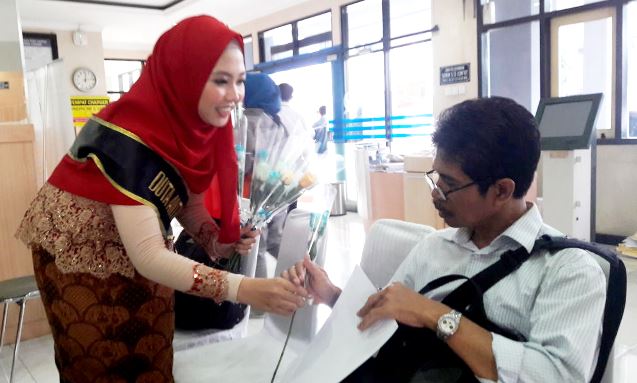 Larang Pegawai Pajak Terima Gratifikasi