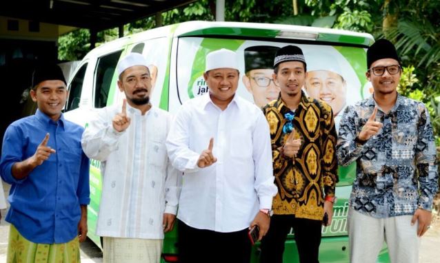 Pesantren, Siap Antarkan Rindu Pimpin Jabar rindu-pesantren