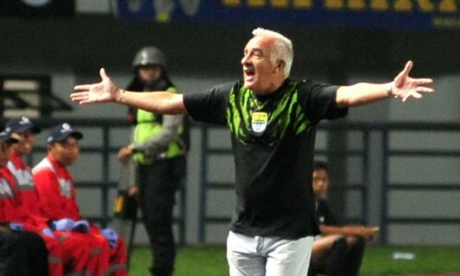 Wajib Menang di Kandang Macan Wajib Menang di Kandang Macan