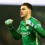 Kiper Termahal Dibuka dan Ditutup Rekor