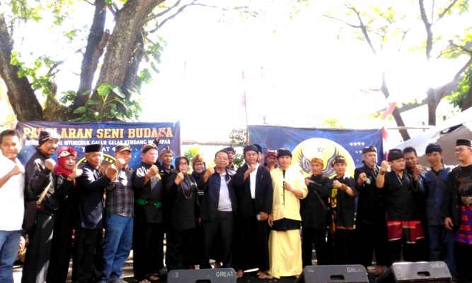 Pagelaran Budaya dan Silahturahmi Paguron Gagak Lumayung