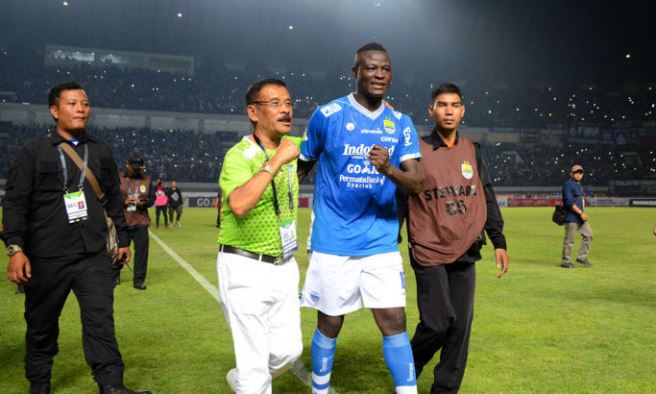 Duo Striker Asing Persib Bikin Persipura Tak Pernah Menang Away