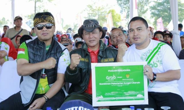 Grab Ikut Peduli Citarum