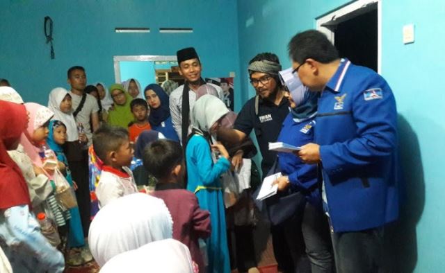 ABS Santuni Yatim dan Berbagi Takjil