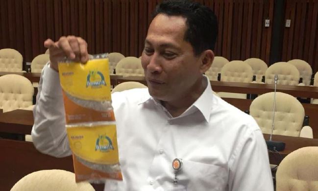 Beras Seharga Rp 2.500, Bulog Luncurkan Kemasan Saset 