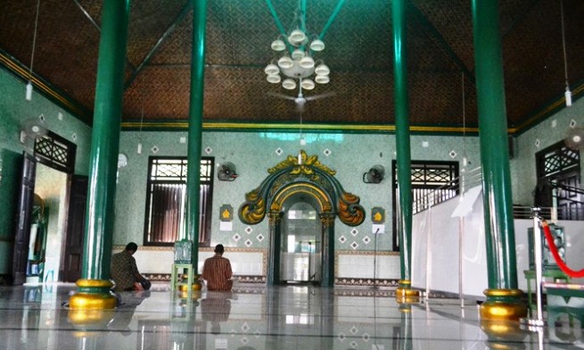 Masjid Kanoman, Saksi Penyebaran Islam di Jawa Barat Masjid Kanoman, Saksi Penyebaran Islam di Jawa Barat