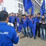 Karyawan Ultrajaya Minta Ketegasan Pemkab