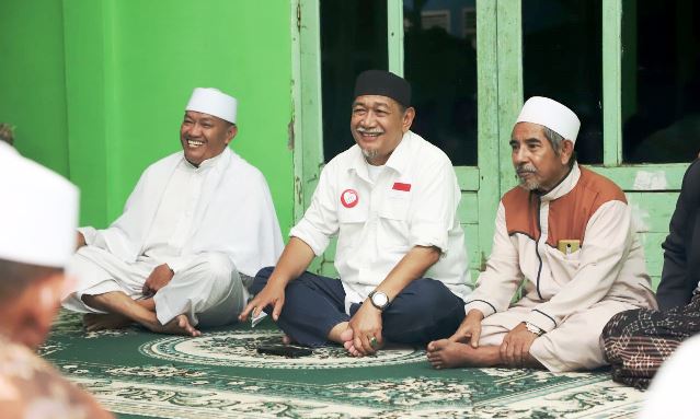 Pimpinan Ponpes Nurul Huda Dukung Demiz
