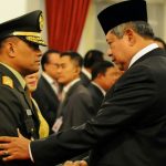 Aksi Cium Tangan Gatot ke SBY Tak Perlu Diartikan Berlebihan