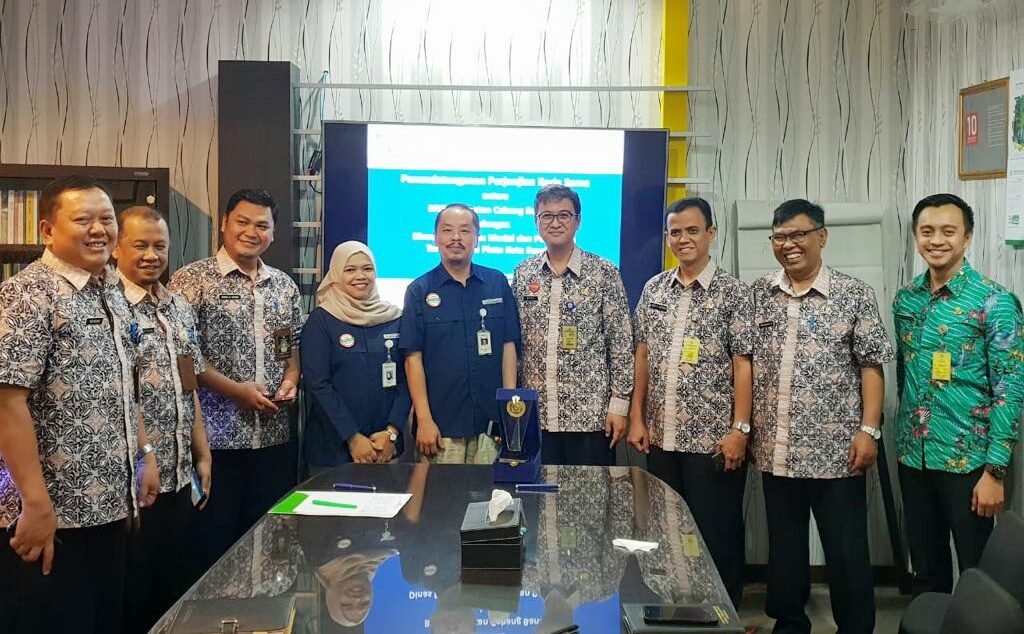 Izin Usaha di Kota Bandung Wajib Sertakan Kepesertaan JKN-KIS Izin Usaha di Kota Bandung Wajib Sertakan Kepesertaan JKN-KIS