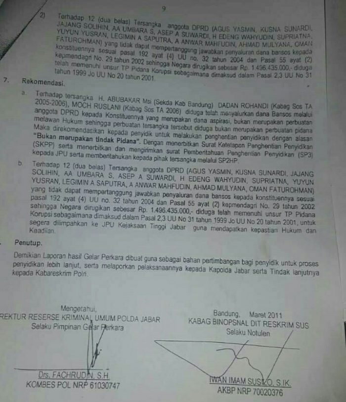 Dokumen Penyidikan Korupsi, Poligami dan Ijazah Palsu Serang Paslon Akur Dokumen penyidikan kasus korupsi yang melibatkan Aa Umbara beredar luas di tengah masyarakat.
