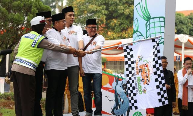 Pos Indonesia Berangkatkan 1.500 Peserta Mudik Gratis POS INDONESIA BERANGKATKAN 1.500 PESERTA MUDIK GRATIS