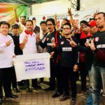 Relawan Hasanah Cabut Paku di Pohon