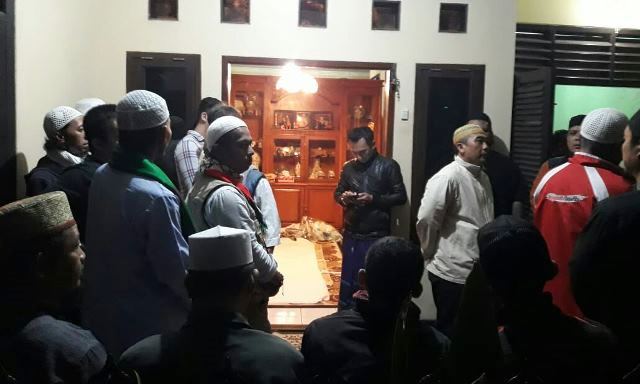 Ustadz hari moekti meninggal dunia