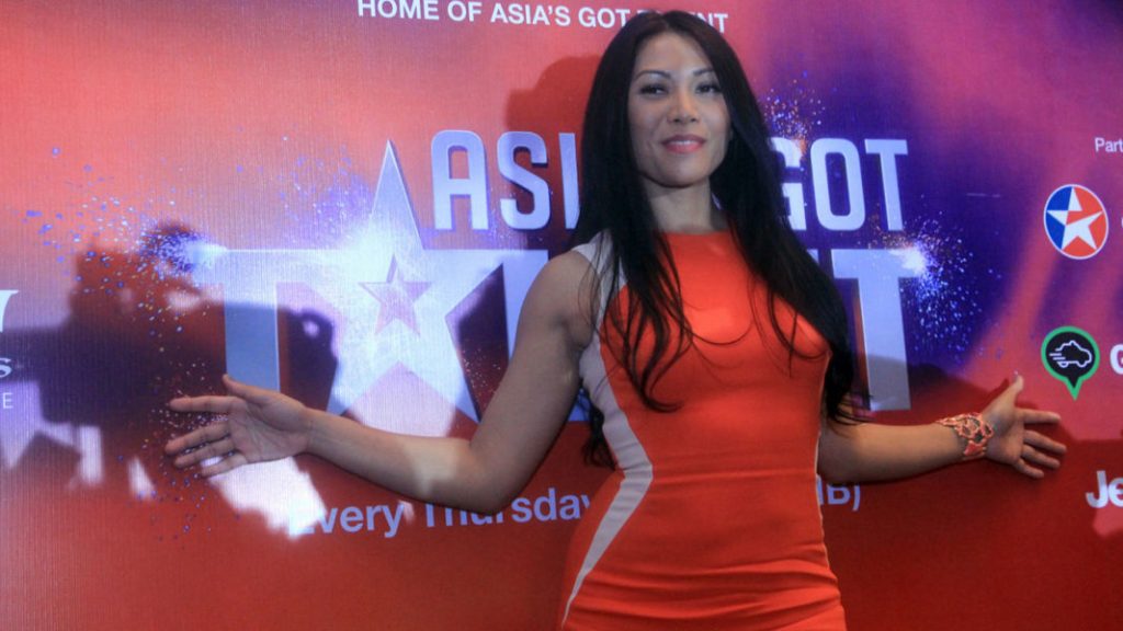 Anggun C Sasmi