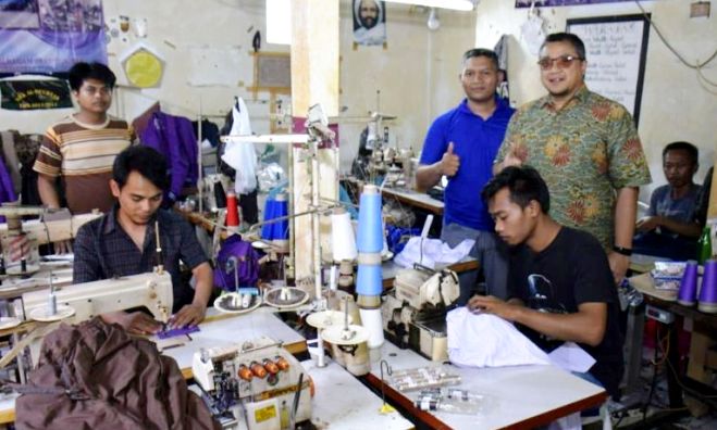 Pelaku Usaha Kecil Keluhkan Kenaikan Bahan Baku