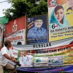 Caleg Koruptor, Tunggu Keputusan Pusat