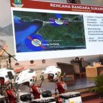 SEGERA BERKEMBANG: Pejabat Gubernur M. Iriawan tengah memberikan pemaparan mengenai kawasan pertumbuhan baru Jabar.