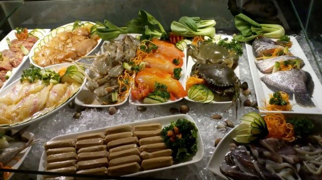 Savoy Homann Sajikan Beragam Ikan