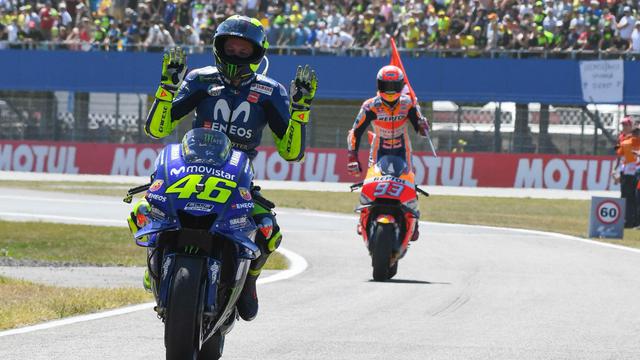 Stoner Sebut Rossi Nomor Satu