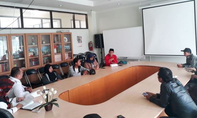 Perlombaan Festival Film Disoal