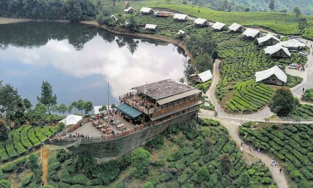 Hotel-Restoran Harus Mau Urus Perizinan