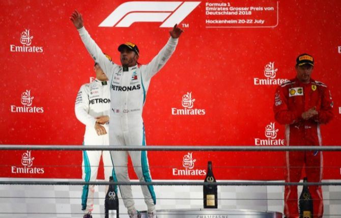 Vettel Kecelakaan, Hamilton Menangi GP Jerman