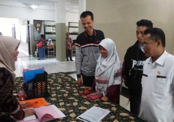 Jamin Bebas Biaya Sekolah Swasta Bagi Warga Tak Mampu
