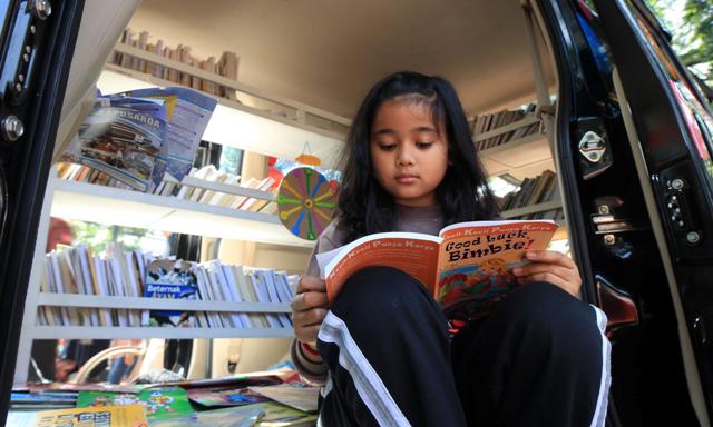 Kembangkan Peminjaman Buku Via Online Kembangkan Peminjaman Buku Via Online