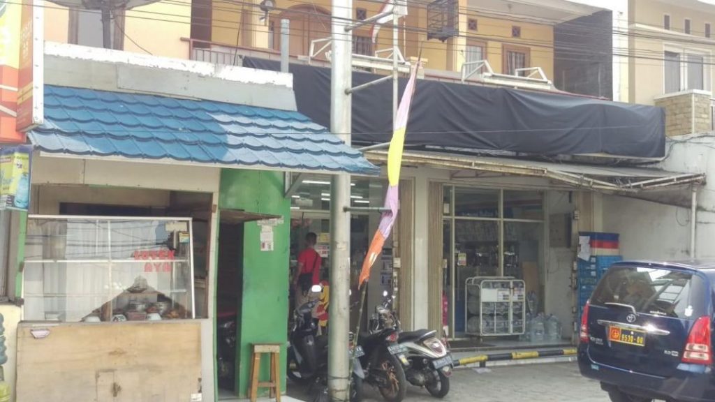 Minimarket Tutup Cuma Akal-Akalan